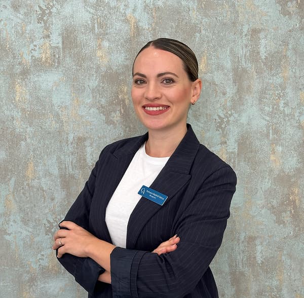 Tamara Madrid - recepcionista